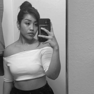 Meet your Posher, Evelyn